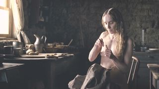 Hilary Swank, Miranda Otto, Sonja Richter, etc ‘The Homesman (2014)’ (Sex Intercourse, Nude, Pubic Hair)
