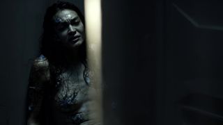 Florence Faivre - The Expanse s01e09 (2016)