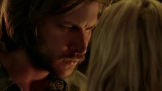 Laura Vandervoort Naked - Bitten (2014) s01e09