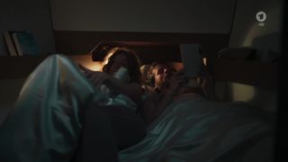 Marleen Lohse naked - Sanft schlaft der Tod (2017)
