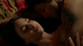 Melissa Barrera, Michelle Badillo, Mishel Prada naked - Vida s01e03 (2018)