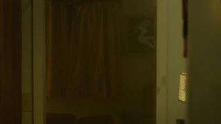 Nicole LaLiberte Nude - Smartass (2017)