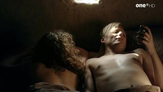 Yohanna Schwertfeger naked - Altes Geld (2015)  (Season 1, Scene 1)