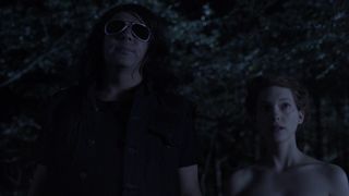 Maryne Bertiaux naked - L'avenir est tellement radieux (que je dois porter des lunettes noires) (2015)