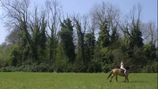 Raya Martini, Svetlana Semusheva, steamy - Je fais où tu me dis (2017) Nude steaming scene