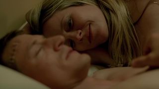 Natalia Avelon, Alexandra Moen - Hit Back S02 E09 (2011)