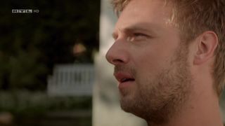 Luise Bahr, Sarah Maria Besgen - Manner! Alles auf Anfang s01e01 (2015) celebs sans bra scenes