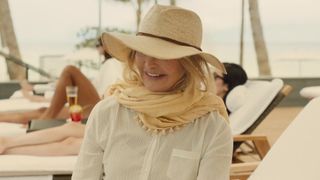 Amy Schumer - Snatched (2017) celebrity nude