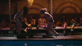 Julia Thomas, Sulaika Lindemann - Night Out (2018) Warm actress