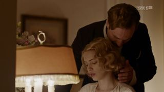 Sex Scene. Irena Melcer sexy, Paulina Galazka hot - Drogi Wolnosci s01e07 (2018)