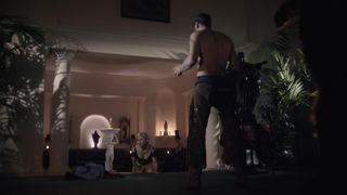 Alice Eve - Bees Make Stunner (2017) Censorship nude episode