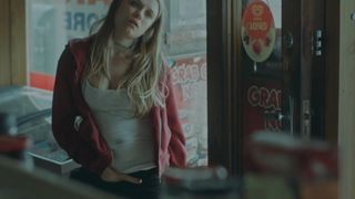 Sapphire Rosebud - Slapper (2016) Splendid film scene