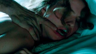 Esmeralda Moya - Victor Ros s01e04 (2015) Censorship naked scene