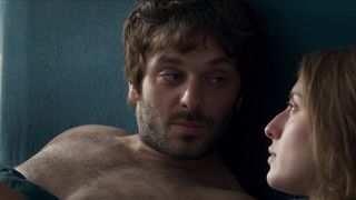 Maria Valverde sexy - Ce qui nous lie (2017)