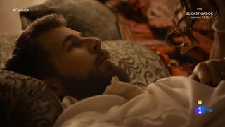 Ariana Martinez - Carlos, Rey Emperador s01e14 (2016) Nude video scene