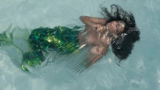 Bruna Trindade naked, ff, stripped to the waist scenes from 'Heteronimo'