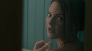 Anna Paquin, Holliday Grainger - Tell It to the Bees (2018) celeb nude-breasted scenes