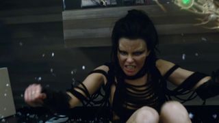Elizabeth Banks, Naomi Scott - Strength Rangers (2017) Сut celebs scenes