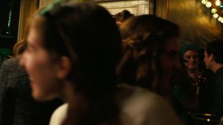 Alison Brie - How_to_Be_Single (2016)