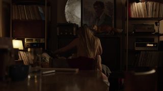 Jemima Kirke beautiful - Chicks (2016) (Season five, Scene four)