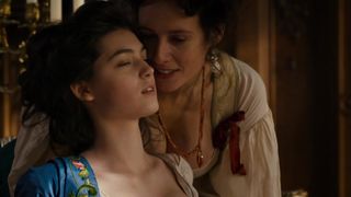 Anamaria Vartolomei nude - L'echange des queens (2017)