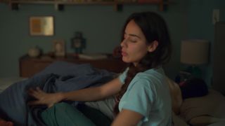Esmeralda Pimentel sexy - You've Got This (Ahi te Encargo) (2020)