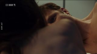 Aenne Schwarz - Unsighted ermittelt Das Haus der Lugen (2019) Nude actress in a "without bra" scene