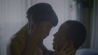 Carla Salle - Onisciente s01e04 (2020) Nude video episode