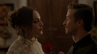 Elizabeth Gillies - Dynasty s02e21 (2018) Naked video scene