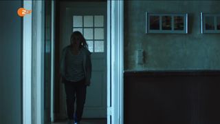 Natalia Belitski nude - Familie! (2016) (Season 1, Ep2)