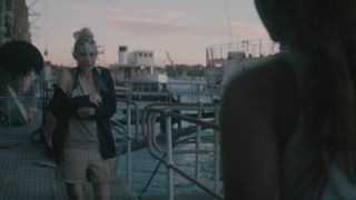 Charlotte Greatest naked - Skinford (2017)