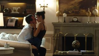 Alicia Jaziz hot, Marianna Burelli sexy, Erendira Ibarra - Ingobernable s01e06 (2017)