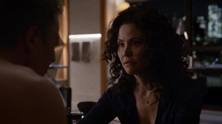 Reiko Aylesworth hot - Bull s03e13 (2018)