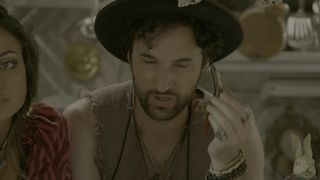 Inanna Sarkis hot - Brews Brothers s01e01 (2020)