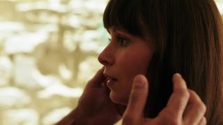 Lykke Sand sexy - Surrogate s01e03 (2017)