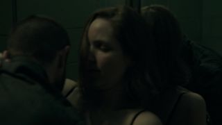 Jordana Spiro sex - Ozark (2018) (Season 01, Ep 04)