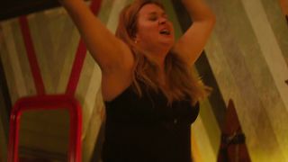 Anna Mikhalkova, Lukerya Ilyashenko - Professional lyubov. Tolko dlya vzroslykh (2017) Nude vid scenes