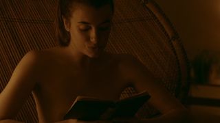 Camille Claris - Les etoiles restantes (2016) Censored nude scene
