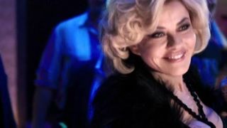 Claudia Gerini, super hot - Il Traduttore (2016)