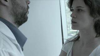 Adriana Esteves nude, Bianca Bin stellar - Canastra Suja (2016)