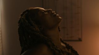 Yolonda Ross nude - The Chi s03e02 (2020) Sex Scene in TV Show