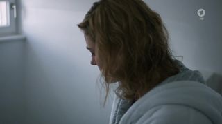 Cecilia Diesch nude - Harter Brocken Die Kronzeugin (2017)