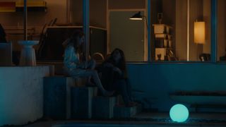 Emma Roberts, Dree Hemingway sex scenes - In a Relationship (2018)