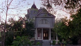 Jacqueline Lovell, Alexandria Quinn FF explicit scenes - Head of the Family (1996)