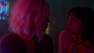 Charlize Theron naked, Sofia Boutella nude - Atomic Blonde (2017)