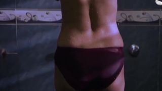 Sejal Shah, Gehana Vasisth naked - 1+1 (2019)