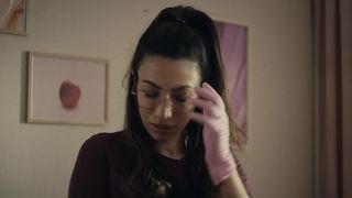 Sanna Sundqvist, Evin Ahmad naked - Ring Mamma! (2019)