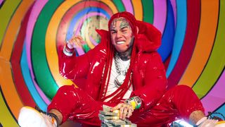 Nicki Minaj sexy - Trollz (2020) Hot Music