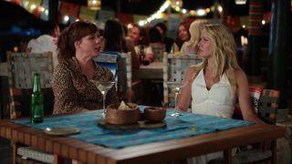 Anna Camp sexy, Sarah Burns, Heather Graham hot - Desperados (2020)