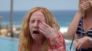 Anna Camp sexy, Sarah Burns, Heather Graham hot - Desperados (2020)